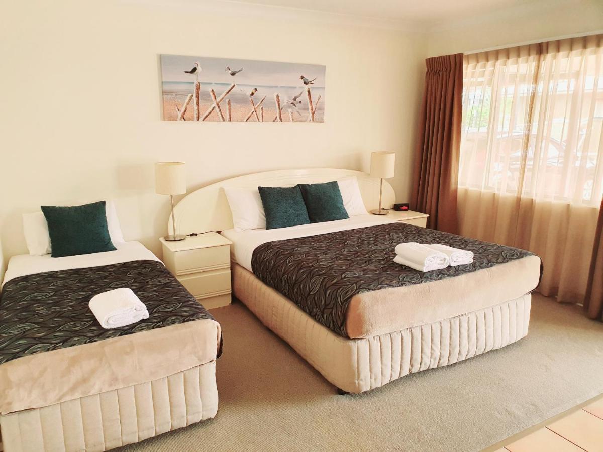 Rockhampton Palms Motor Inn Esterno foto
