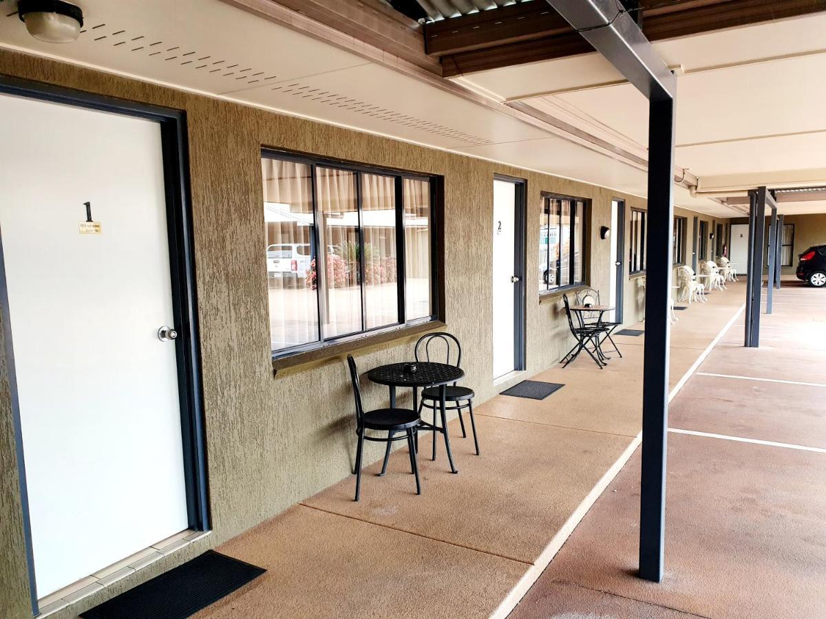 Rockhampton Palms Motor Inn Esterno foto