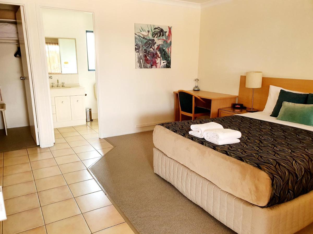Rockhampton Palms Motor Inn Esterno foto