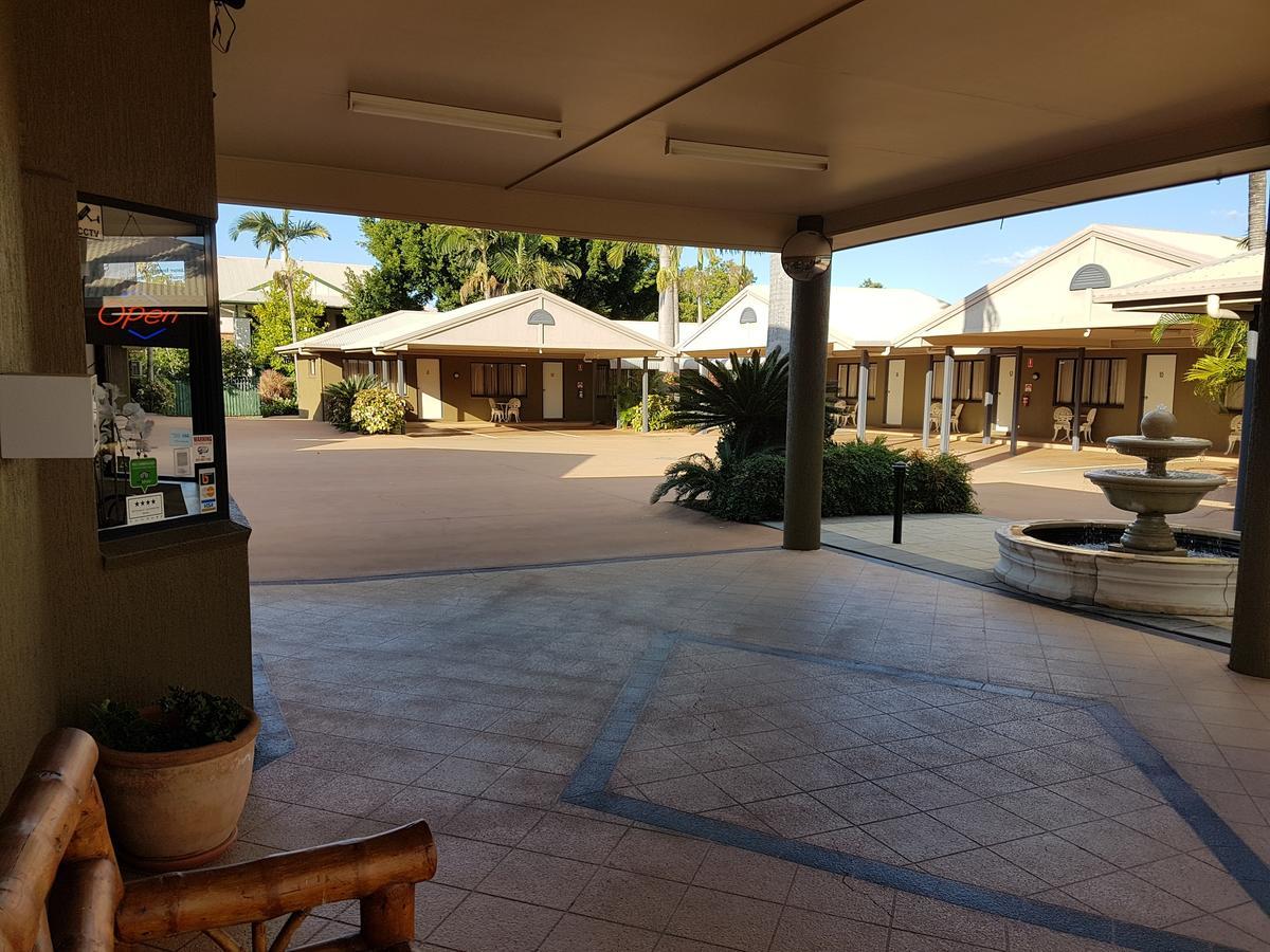 Rockhampton Palms Motor Inn Esterno foto