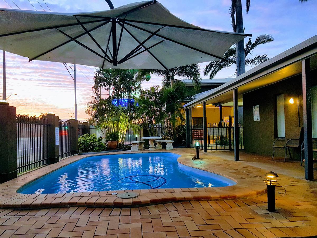 Rockhampton Palms Motor Inn Esterno foto